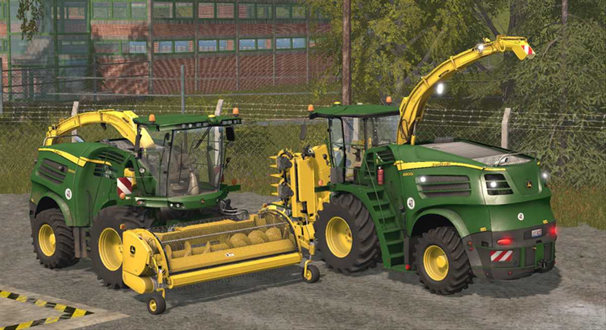 LS17,Selbstfahrer,Feldhäcksler,,John Deere 8000 Serie