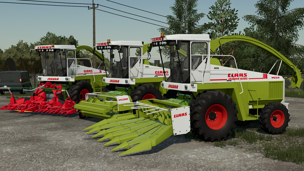 LS22,Selbstfahrer,Feldhäcksler,,CLAAS Jaguar 695