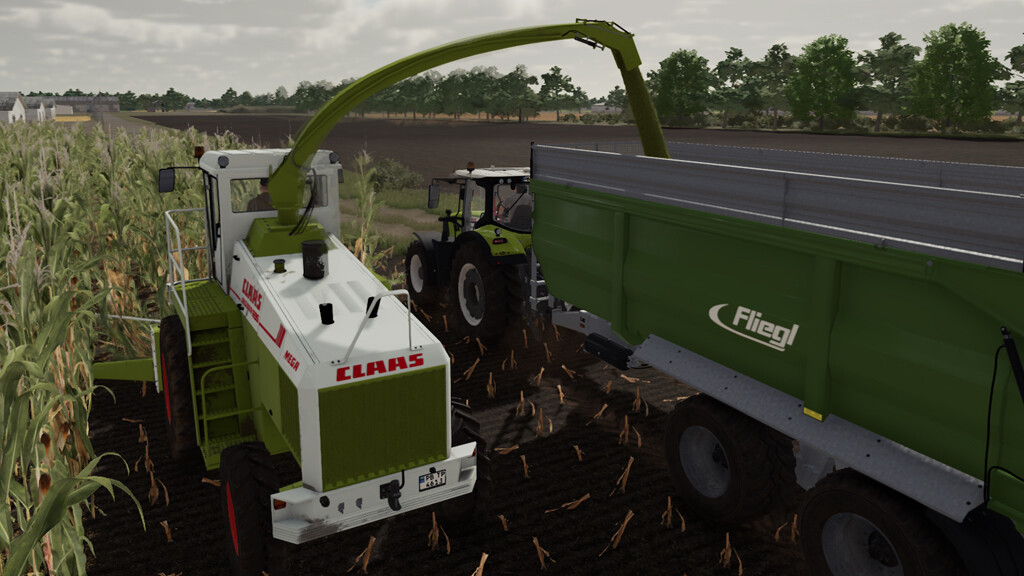 LS22,Selbstfahrer,Feldhäcksler,,CLAAS Jaguar 695